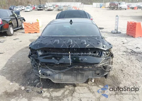 2022 Hyundai Elantra Sel z USA, uszkodzony, nr VIN 5NPLS4AG1NH071115